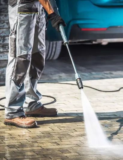 Pressure Washing Driveway in Columbus, GA